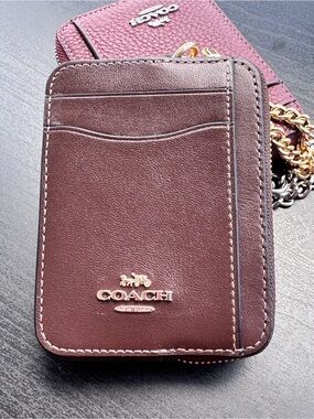 Coach zip Card Case in Maple